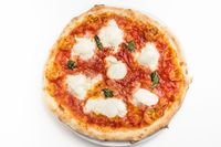 Chef Carlo Cracco Dihujat Netizen Karena Buat Varian Pizza Margherita Baru
