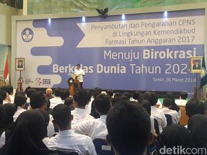 MenPAN-RB Ingin Guru Jadi Pegawai Pemerintah Pusat