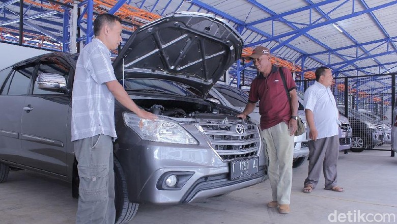 Ganjil Genap di Tol Bekasi Malah Dongkrak Penjualan Mobil  