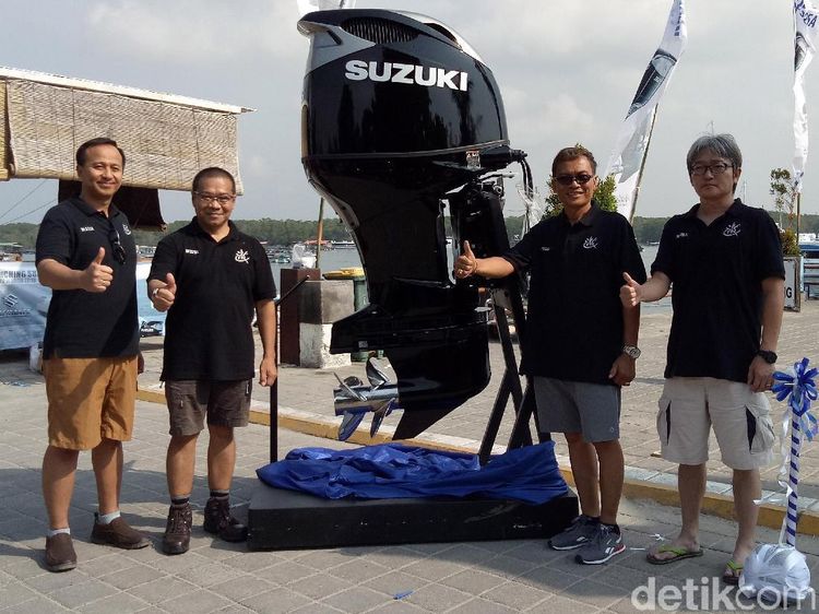Mesin Kapal Dual Propeller Suzuki