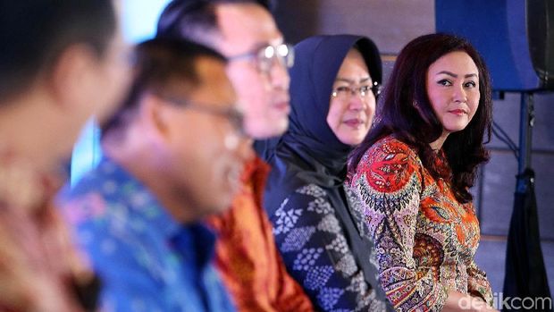 Gara-gara Vivo V9, Candi Borobudur Bikin Netizen Penasaran