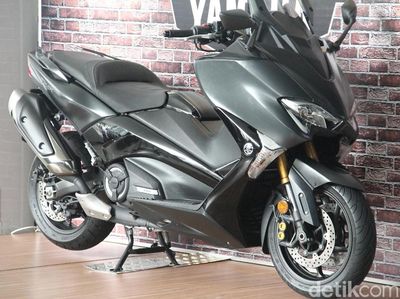 Motor Yamaha Seharga Mobil