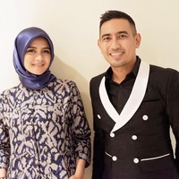Berfoto bersama Rio Febrian, Bripda Ismi tidak terlihat seperti fans yang berforo dengan idola. Bripda Ismi justru tampak serasi bersanding dengan Rio Febrian. Foto: Instagram Bripda Ismi