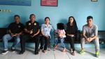 Cerita Wanita Asing Mencari Anak dan Suami di RI