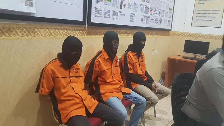 Habisi Nyawa Pelajar Bogor, All Base 55 Produksi Senjata Sendiri Habisi Nyawa Pelajar Bogor, All Base 55 Produksi Senjata Sendiri