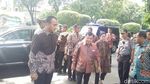 Potret Keakraban JK dan Puan yang Disebut Seperti Bapak-Anak