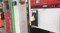 Nozzle digembok untuk sementara pasca kejadian viral.