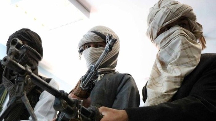 Benarkah Rusia bekerjasama dengan Taliban dan memasok senjata?