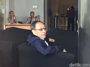 Made Oka Orang Dekat Novanto Masih Dicegah ke Luar Negeri