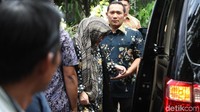 Siti Hardijanti Rukmana atau Tutut Soeharto juga hadir.
