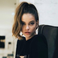 Tidak lama setelah Justin dan Selena putus pertamakalinya di 2012, nama Justin langsung dihubungkan dengan Barbara Palvin yang seorang model Victorias Secret. Saat Barbara memposting foto bersama Justin, Twitternya langsung dipenuhi komentar dari fans Jelena. Sampai-sampai Barbara meletakkan tagar #friendship agar gosip tidak berlanjut.