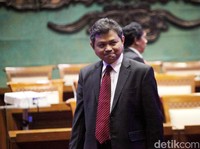 Dolar AS Masih Tinggi, RI Bakal Krisis?