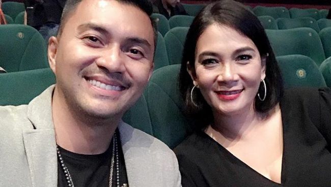 Dian Nitami dan Anjasmara, 'Pasangan Sehat' yang Selalu 