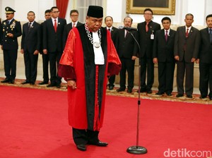Tak Lagi Jadi Ketua MK, Gaji Arief Hidayat Susut Rp 49 Juta/Bulan