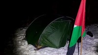 Ia juga sempat singgah di gedung parlemen Bulgaria (walktopalestine/Instagram)