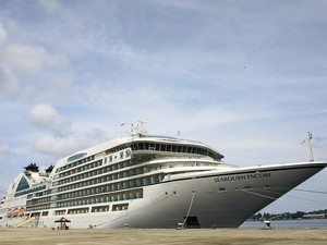 Kapten Kapal Pesiar Seabourn Encore Puji Keindahan Sabang