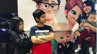  Salah satu foto Gavin dan keluarga sedang berlibur bersama. Foto: Dok. Instagram/gavdaffa