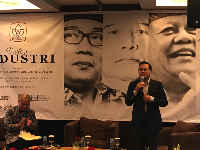 President University Ajak Paslon Pilgub Jabar Ikut Dialog Industri