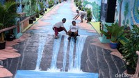 Sungai dan air terjun dipilih jadi konsep ini.