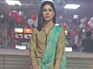 Ini Marvia Malik, Presenter Berita Transgender Pertama di Pakistan