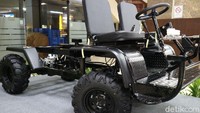 Mobil desa sudah dicanangkan sejak beberapa tahun silam. Namun baru-baru ini saja wujudnya dalam bentuk prototype kembali terlihat. Foto: Dina Rayanti