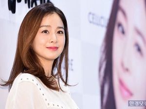 Kim Tae Hee Kembali ke Dunia Akting Setelah 5 Tahun Vakum