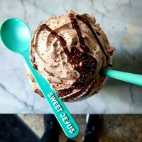 Pakai Nama 'Sweet Jesus' Gerai Es krim Ini Dikecam Umar Kristen Kanada