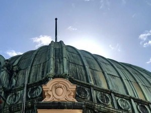 10 Ton Kotoran Burung Merpati di Atas Kubah Stasiun Flinders Street