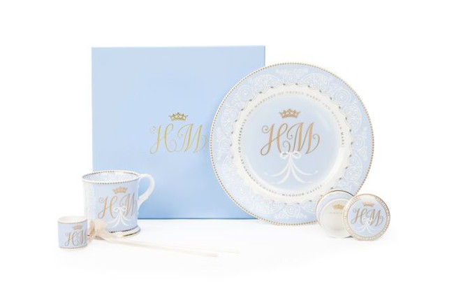 The Royal Collection Trust merilis suvenir pernikahan Pangeran Harry dan Meghan Markle untuk menyambut acara akbar mereka 19 Mei 2018 mendatang. Foto: Dok. Royal Collection Trust