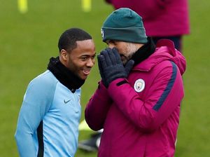 Guardiola: City Harus Pertahankan Sterling