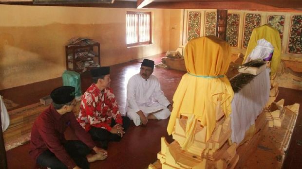 Gus Ipul menziarahi makam raja-raja, pembesar, dan tokoh di Sumenep
