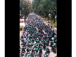 Ketika Ojek Online Membajak Jakarta di Mata Netizen