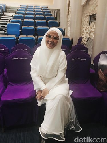 Desainer busana muslim Irna Mutiara.