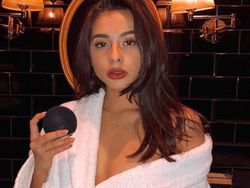 Diana Korkunova, Selebgram Rusia yang Menawan