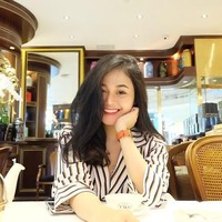 Paras ayu Cecilia Gina sangat mencuri perhatian khususnya bagi kaum pria. Foto: Instagram/cecillimbad