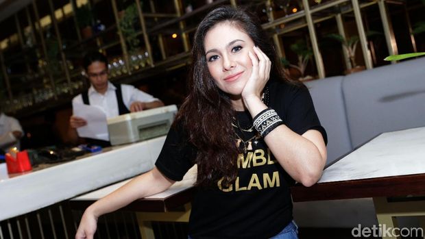 Wulan Guritno