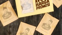 Wah ada kopi merek Fahri Hamzah nih. Begini tampilannya, isinya 12 sachet kopi arabica premium dari daerah-daerah penghasil kopi terbaik di Indonesia.  Foto: instagram @fahrihamzah