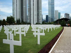 Mengenal Makam Kehormatan Belanda di Menteng Pulo