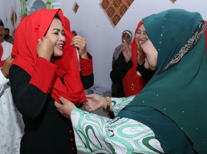 Kunjungi Ponpes di Situbondo, Puti Didoakan Menangi Pilgub Jatim