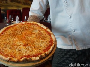 Begini Nikmatnya Rasa Pizza Margherita Asli Italia