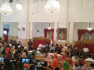 Jokowi Terima 300 Perwakilan Bank Wakaf se-Indonesia