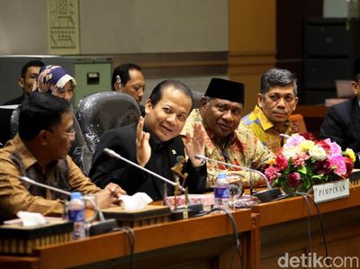 Taufik Kurniawan Lantik Wakil Ketua Komisi VI dan VIII dari Fraksi Golkar