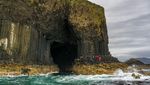 Foto: Gua Ajaib di Tengah Laut Skotlandia