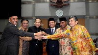 Fraksi Partai Golkar melakukan rotasi pada alat kelengkapan dewan (AKD) di DPR, yaitu Wakil Ketua Komisi VI dan Komisi VIII.