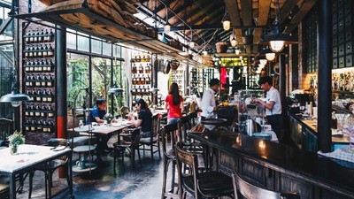Menikmati Indahnya Kafe Bertema Rustic di Tengah Kota Bangkok