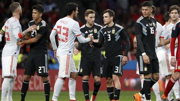 Timnas Spanyol menang 6-1 atas timnas Argentina di laga persahabatan.