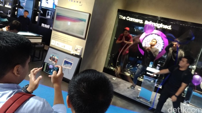 Keseruan acara Ngopi bareng Samsung. Foto: Moch Prima Fauzi/detikINET Keseruan acara Ngopi bareng Samsung. Foto: Moch Prima Fauzi/detikINET