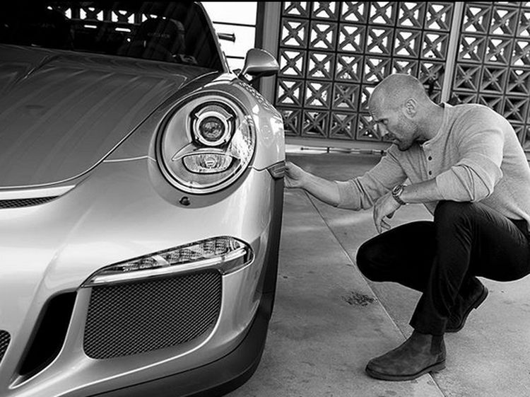 Gaya Mobil Motor Jason Statham