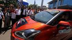 Kijang Doyok dan Mobil Baru Toyota Touring ke Timor Leste