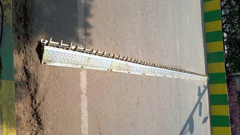 Tyre killer di jalanan Pune India (Foto: Rushlane) Tyre killer di jalanan Pune India (Foto: Rushlane)